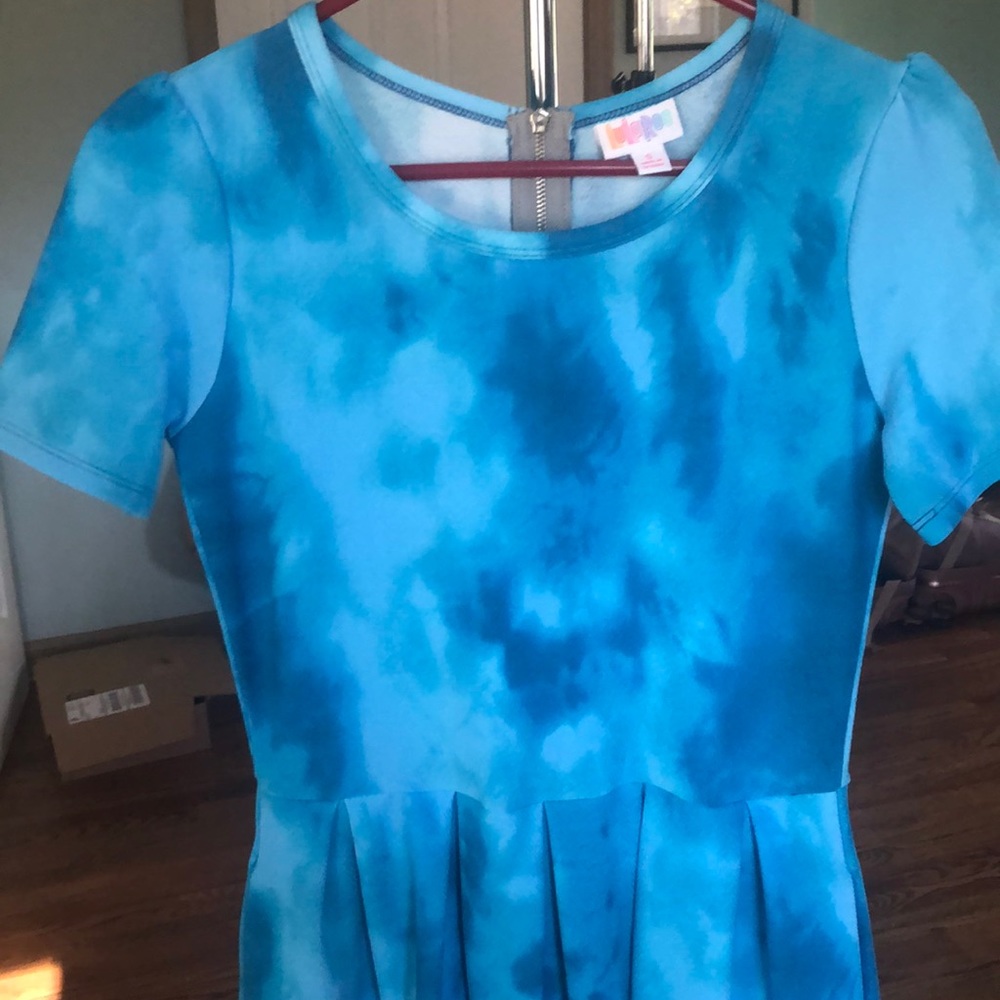 LuLaRoe NWOT small Amelia.